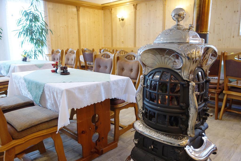 Penzion U Veselych Pec pod Snezkou Exteriör bild